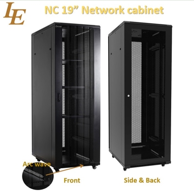 SPCC 42U Black Server Rack Cabinet de rede com porta de entrada ventilada 19