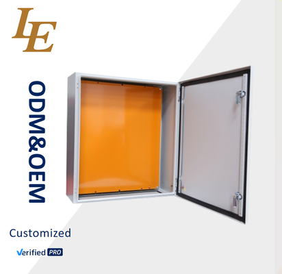 Gabinete de Servidor Externo IP55 18U Montado na Parede SECC Aço Laminado a Frio Rack para Rede/Controle Industrial Estoque Disponível