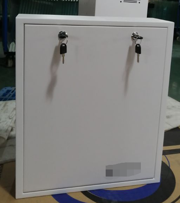 Caixinha de segurança de montagem de parede para CCTV. Sistemas de vigilância, design ventilado com cabo embutido de 18
